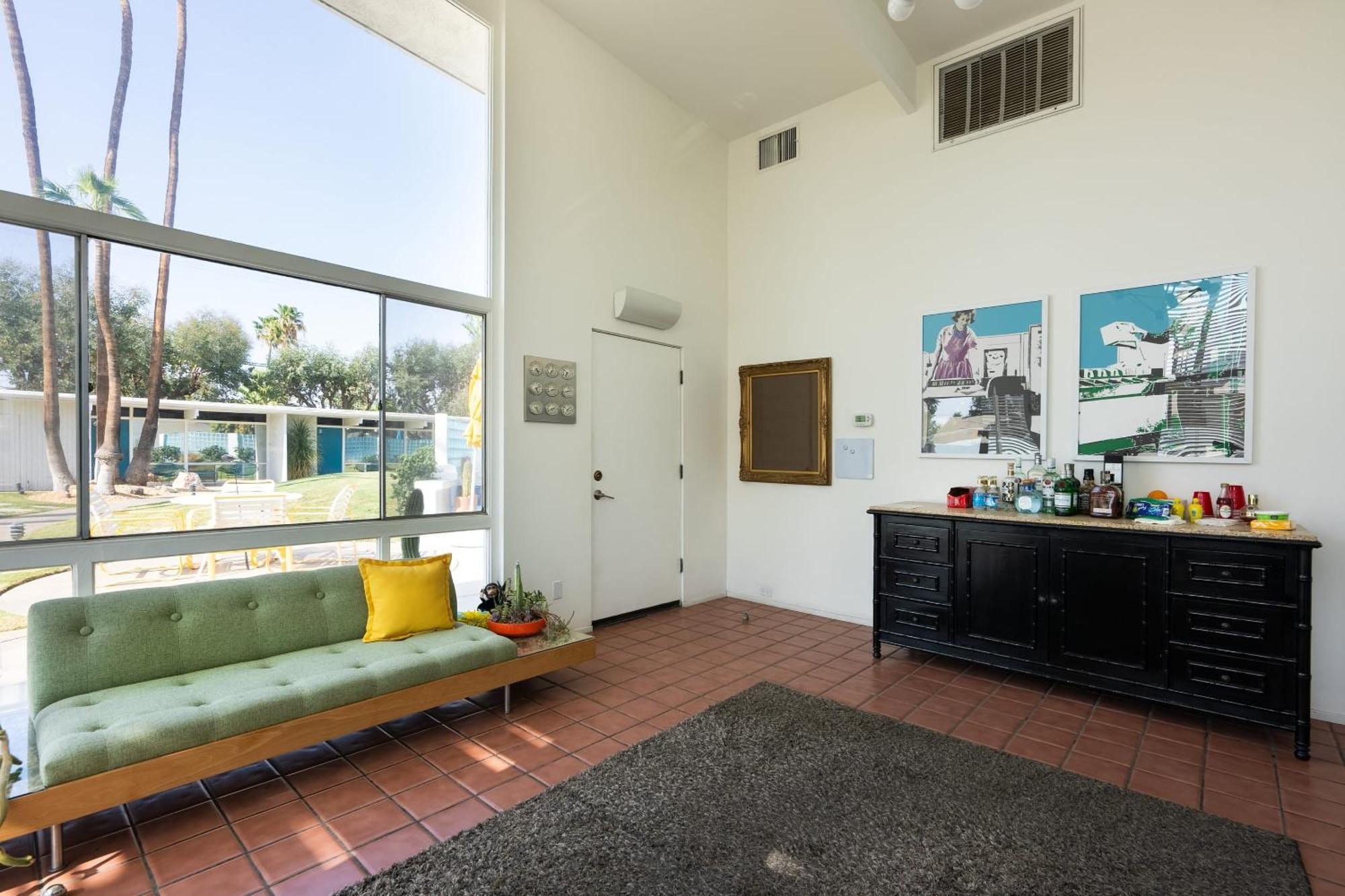 Monkey Tree Hotel By Avantstay Stylish Hotel In Palm Springs W Pool Екстериор снимка